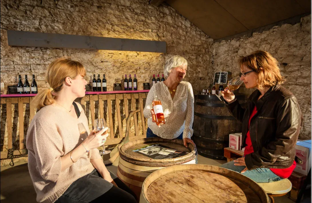 Dégustation au caveau du Château de Fourques