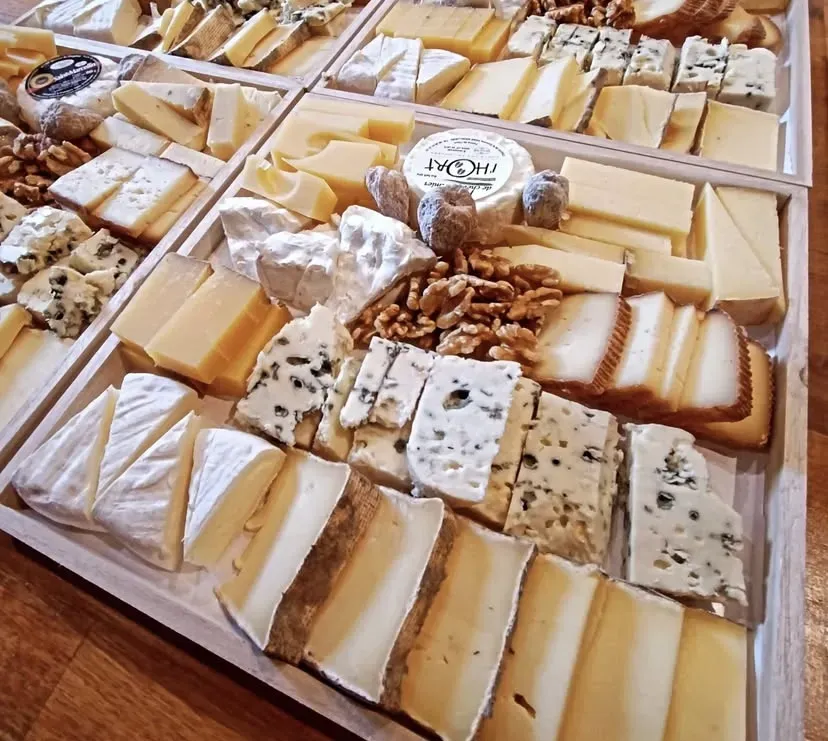 DIVERS FROMAGES